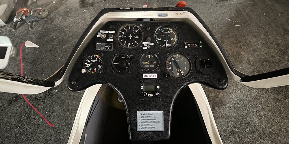 ASK21 Cockpit
